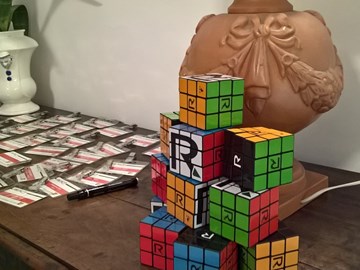 Business Intelligence cubi rubik brand React consulting